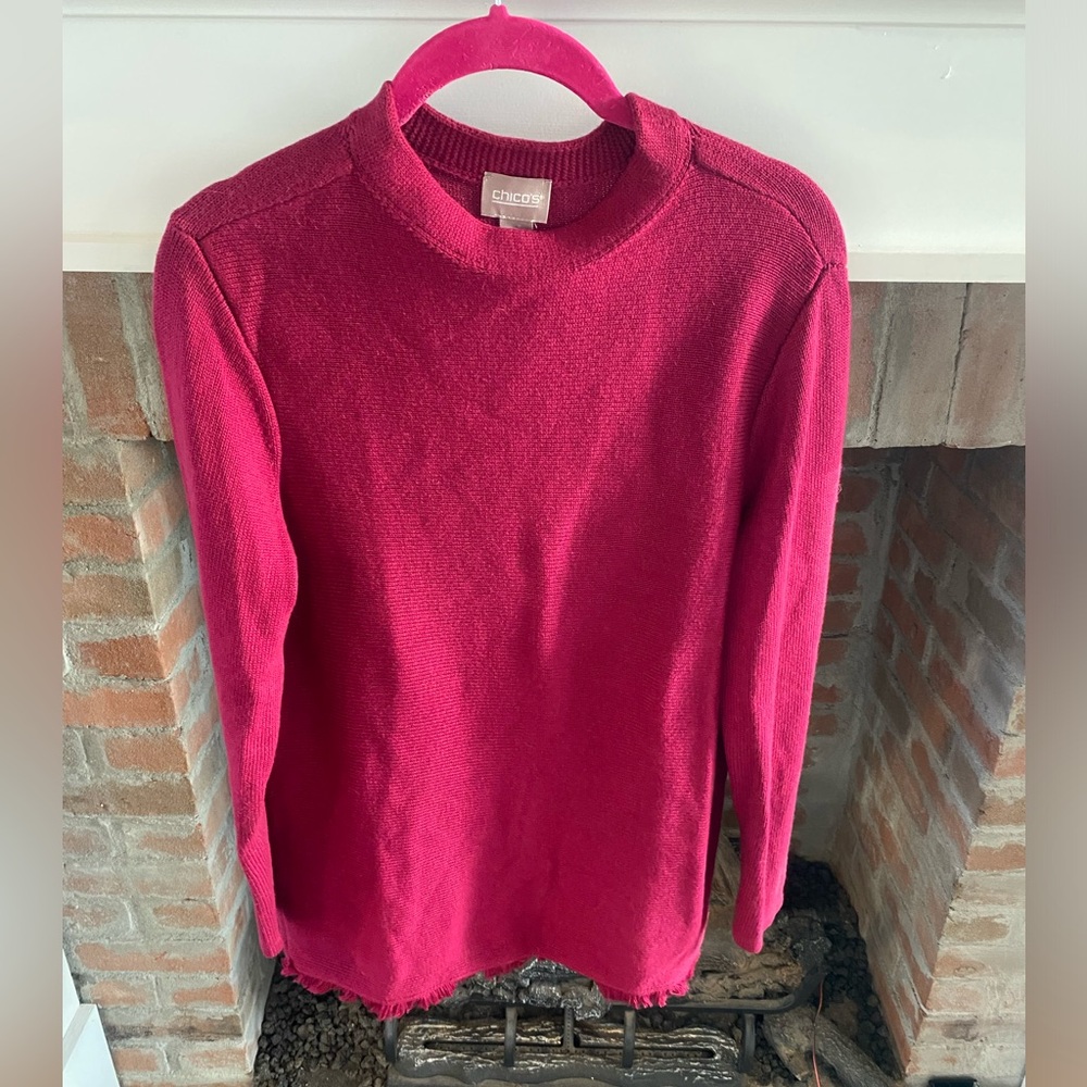 Chicos size 2 (large) burgundy sweater with edged trim long sleeve preppy